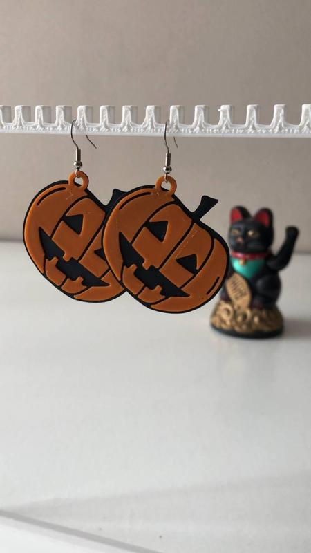 Earring pumpkin halloween horror