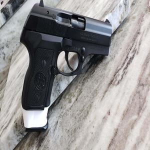 Beretta 8040 Mini Cougar Extended magazine spacer