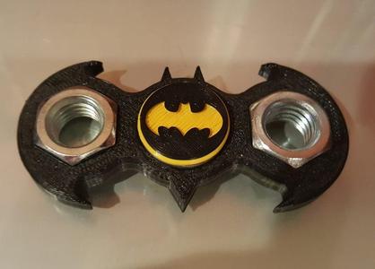 Batman Logo 1/2 inch Nut Spinner
