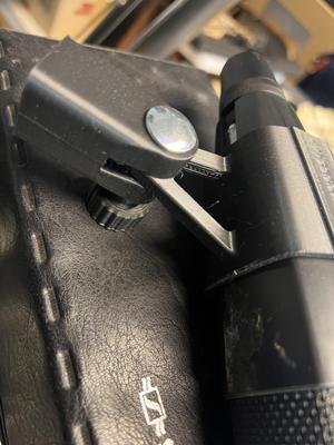 Sennheiser MD421 microphone clip