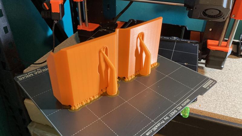 Ryobi box holder - open