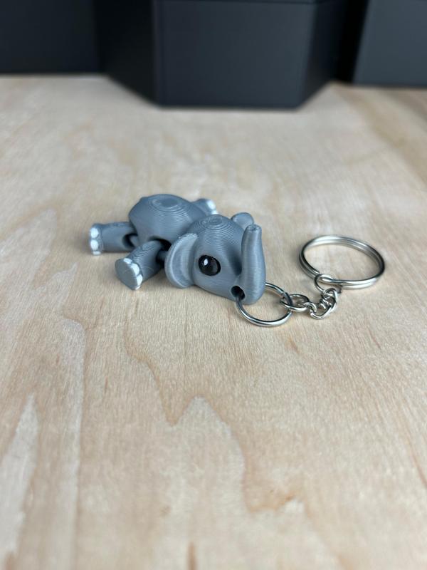 Elephant V2 Keychain