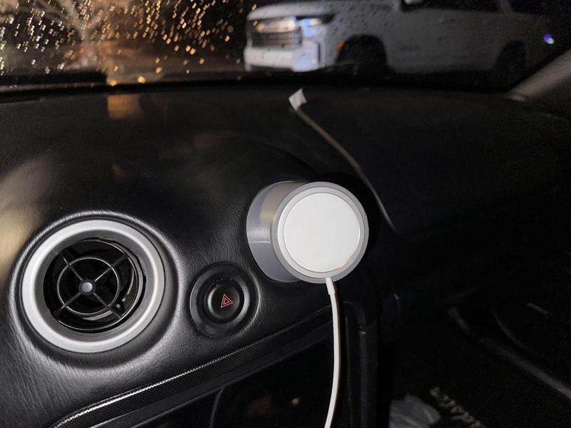 NA/NB Miata MagSafe Vent Phone Holder