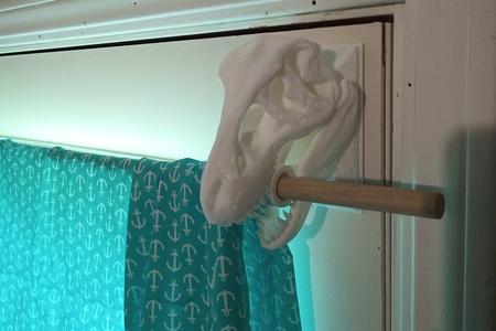 T-Rex Curtain Rod Holder