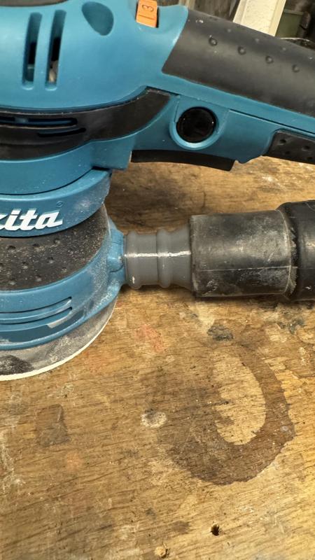 Makita vacuum adapter for 38 mm vacuum hose