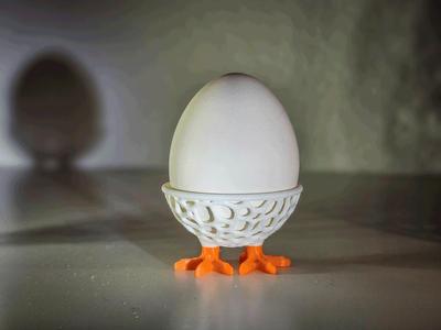 Egg cup with friends