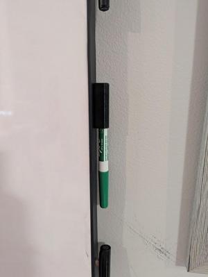Expo Fine Tip Marker Magnetic Cap