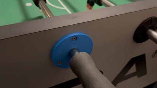 Neue Gleitlager für Hudora-Kickertisch / New bearings for Hudora-foosball-table.