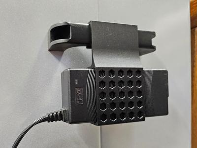 Plug-in Festivals Cooler Power Supply Holder