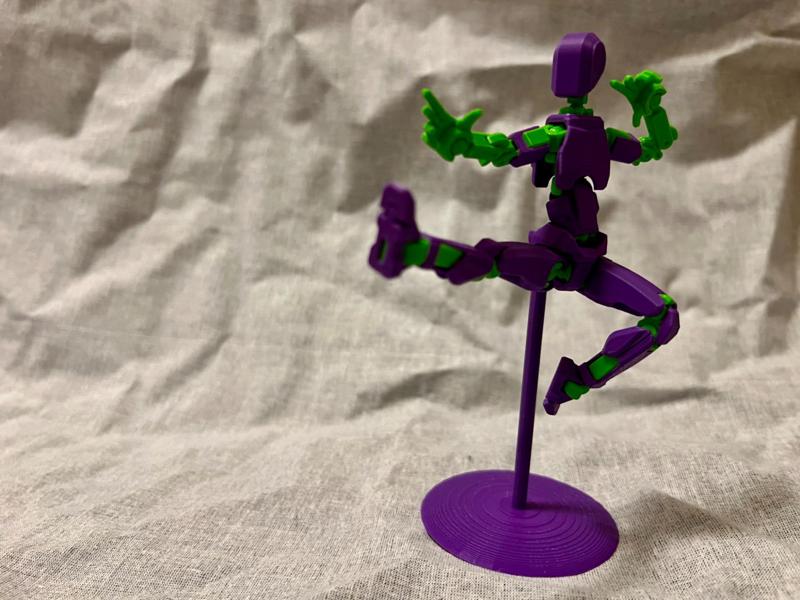 Simple dummy13 stand