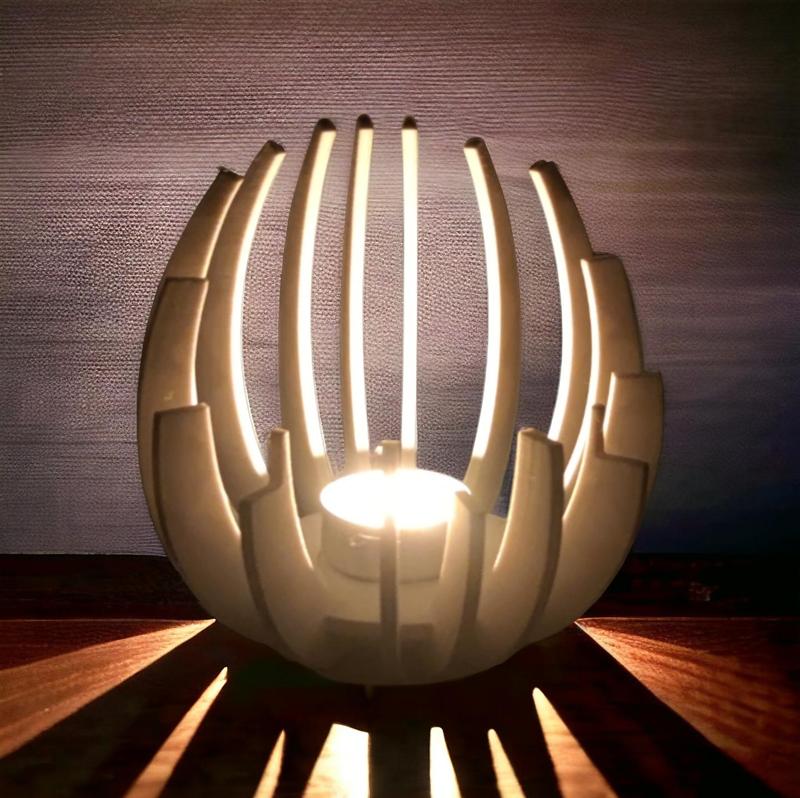 Modern and Elegant Candle Holder