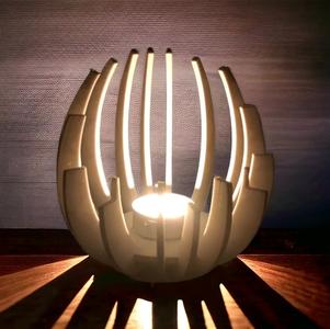 Modern and Elegant Candle Holder