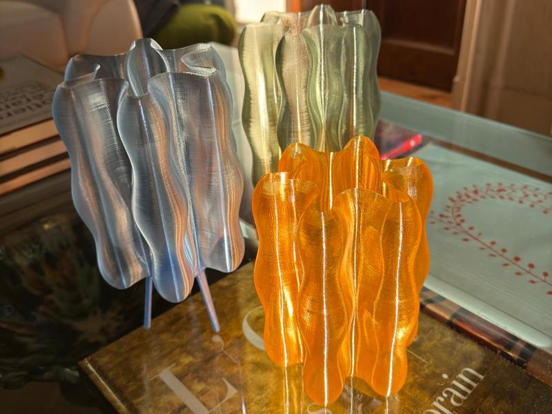 Design table lamp