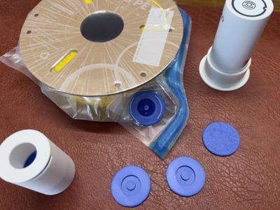 Vacuum ring and container