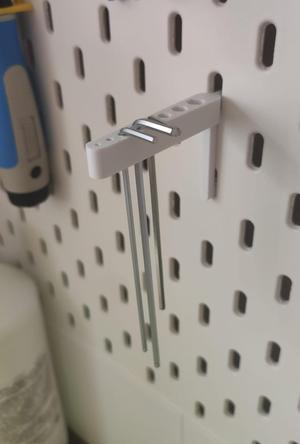 Allen key holder for IKEA SKADIS