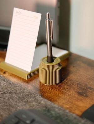 Desk Pen Stand