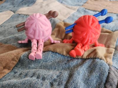 articulated knitting yarn