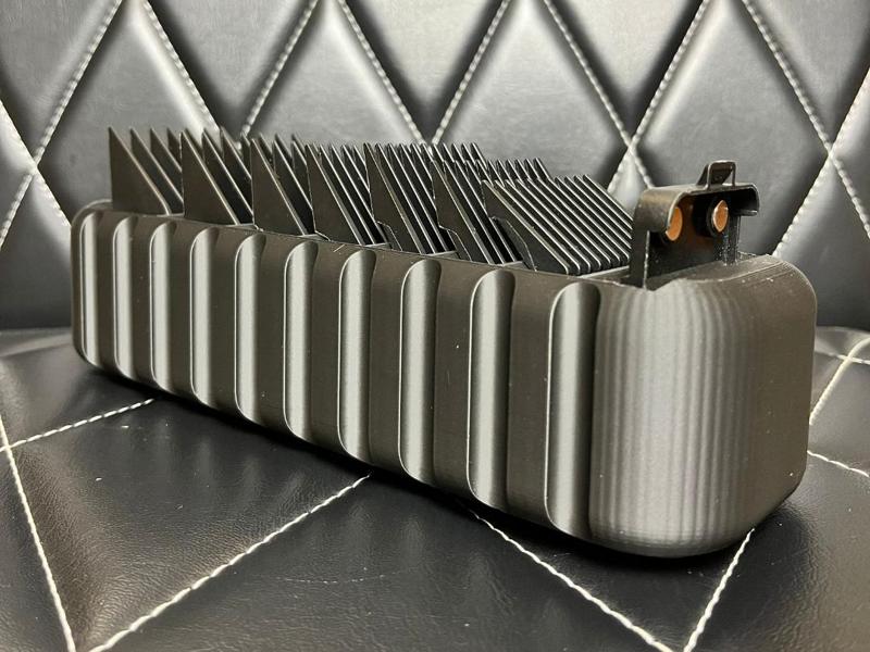 Clipper guard holder