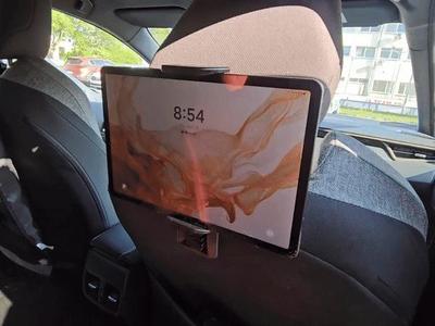 Parametric tablet/phone holder with printed spring
