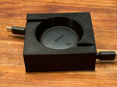 Retractable USB-C Cable Holder