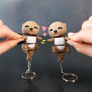 Baby Flexi Otters Magnetic Hand-Holding Companion