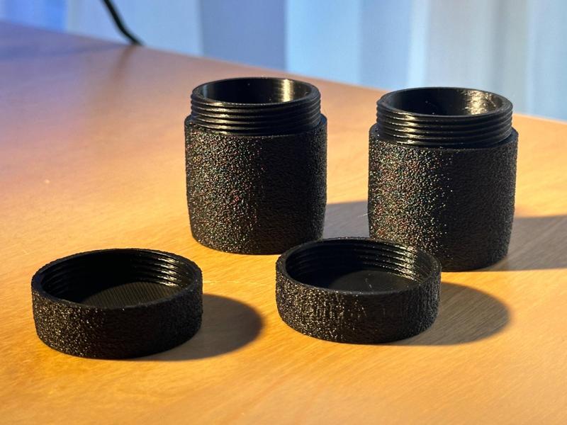 Small Containers with Screw Lid