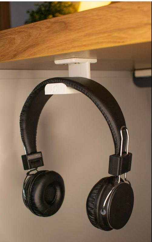 Simple Headphone Holder