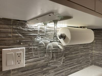 Under Cabinet Wine/Beer Glass Rack