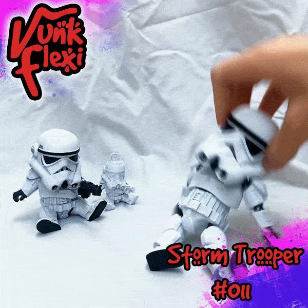 Star Wars Storm Trooper MultiColor Flexi Print-In-Place + figure & keychain