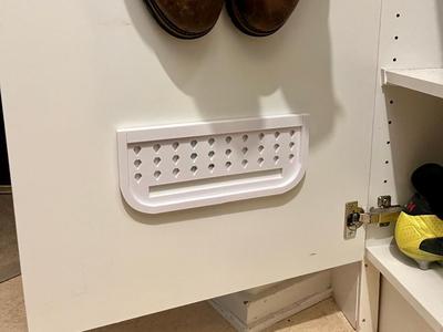 Shoerack Slim – Wall mounted