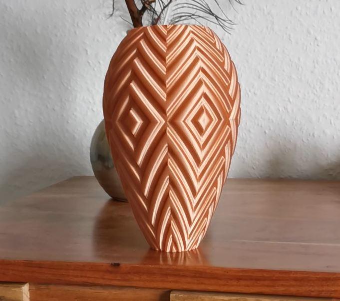 Holometric Vase