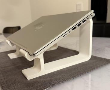 Laptop / Tablet Stand