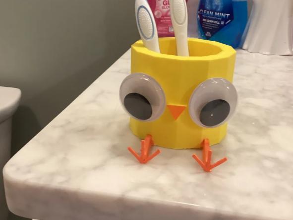 Cute chicken toothbrush holder