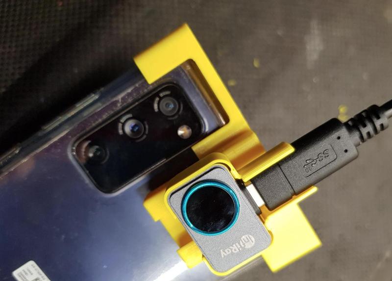 Infiray P2 Pro smartphone and stand rail adapter