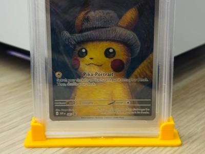 Stand for graded PSA and GRAAD Pokemon Slabs