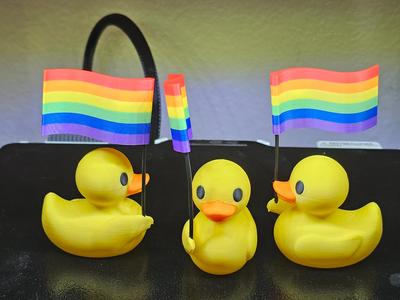 Pride duck with flag