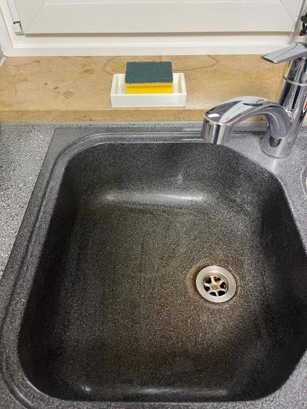 Sponge holder