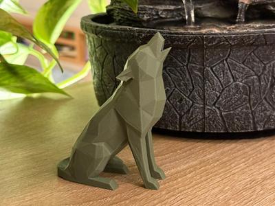 Low-Poly Howling Wolf [No AMS Required]