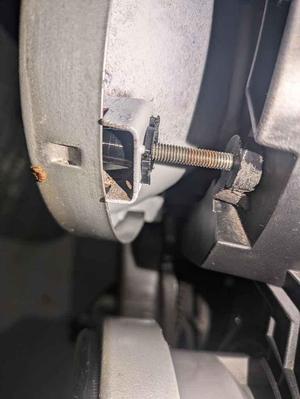 Bmw e30 headlight bushing 63121378369