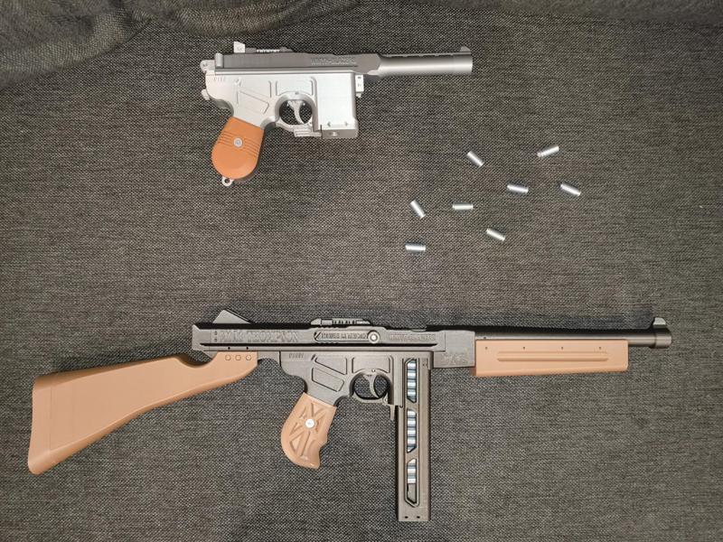 Thompson Tommy Gun with Blowback/Shell Ejection