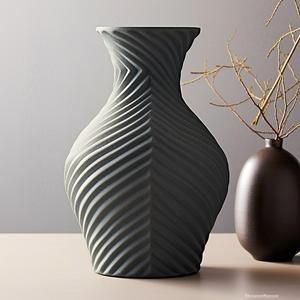Iseo Vase – Modern Elegance with a Textured Twist