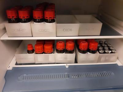 Simple NMR Solvent Boxes