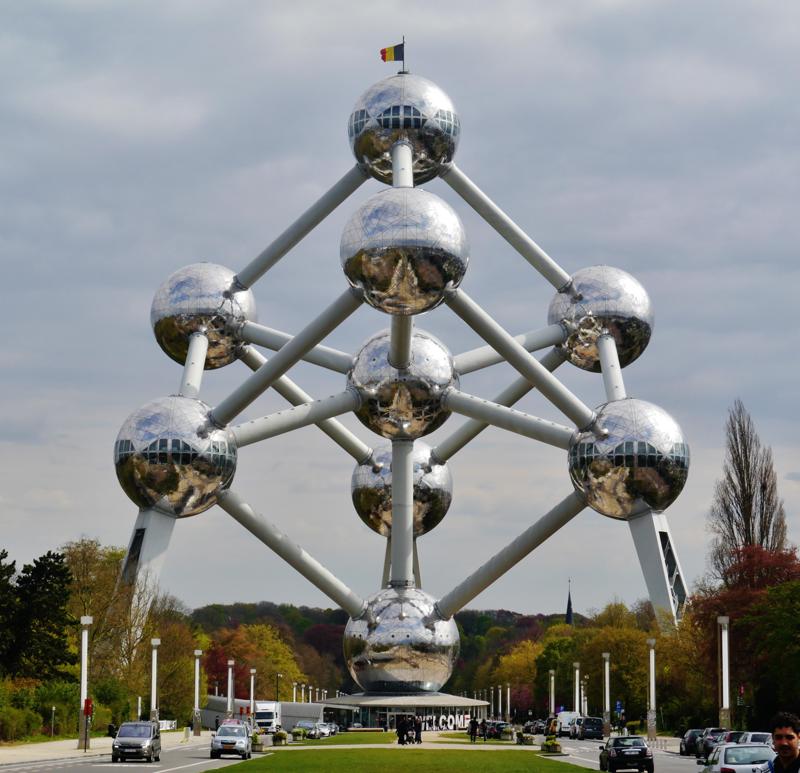 Atomium 2D