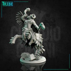 (0131) Male centaur musician with battle horn and axe