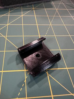 Metro Shelf Mounting Point