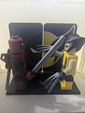 Wolverine vs Deadpool Backer Plates