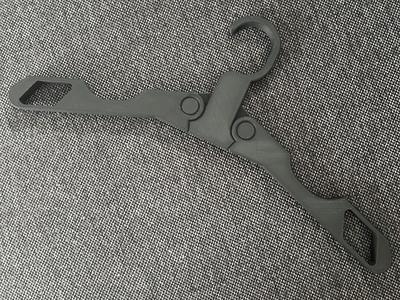 Clothes hanger