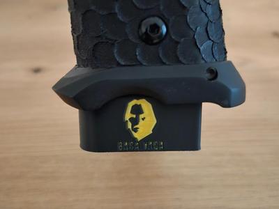 Wallmount HiCapa Baba Yaga