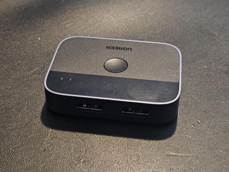 UGreen 2 in 2 out USB Switch - Model/Obj