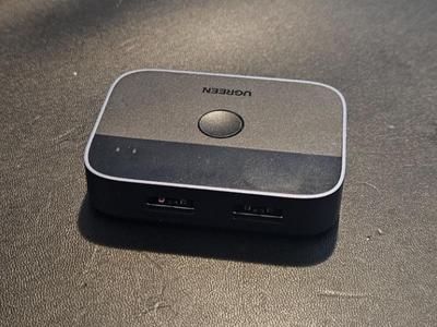 UGreen 2 in 2 out USB Switch - Model/Obj